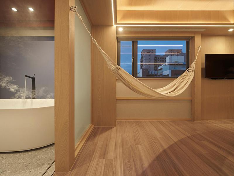Reddot Hotel Taichung Exterior photo