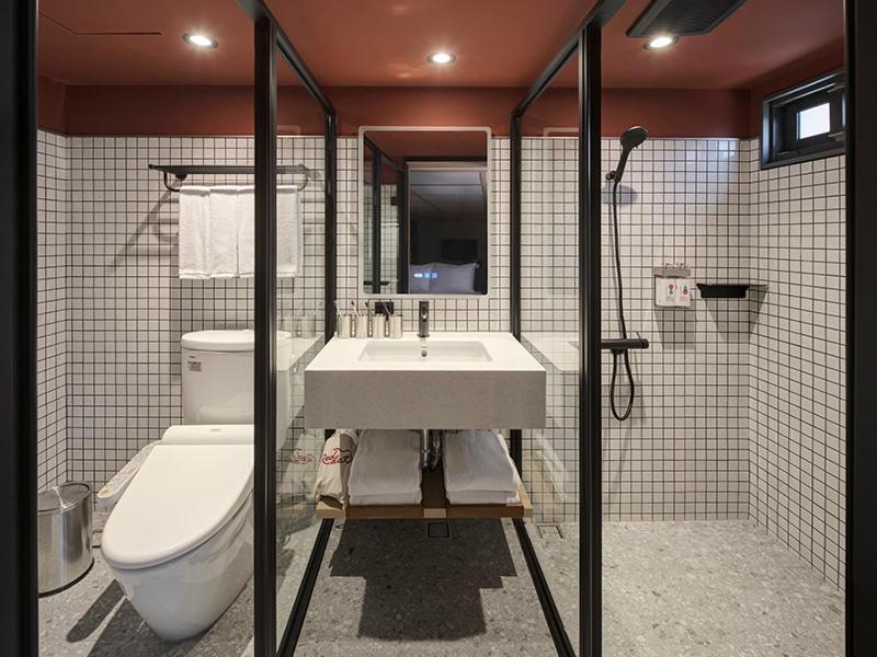 Reddot Hotel Taichung Exterior photo